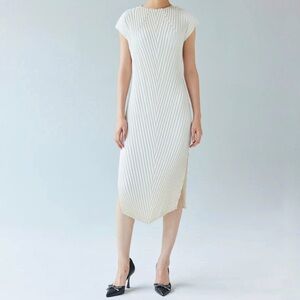 GINLEE ELLA DRESS ACCORDION PLEAT ISSEY MIYAKE INSPIRED WHITE XS / SMALL